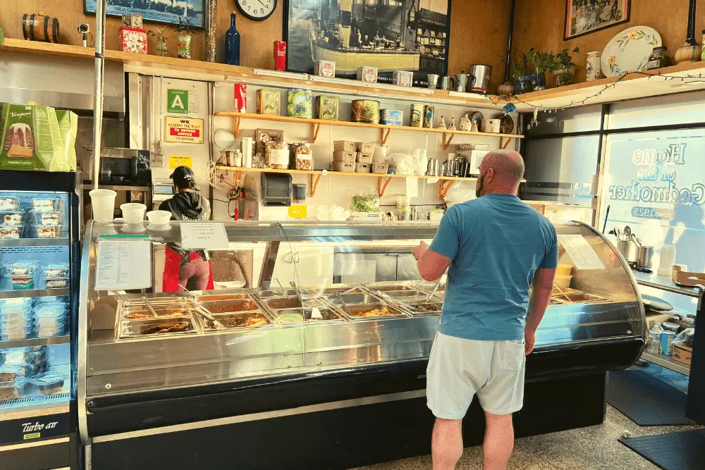Bay Cities Deli Hot Sandwich Counter